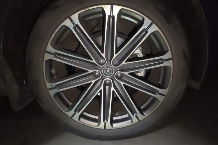 Used CHANGAN UNI-K 2021 2.0T Prestige Edition Right Front Wheel Hub