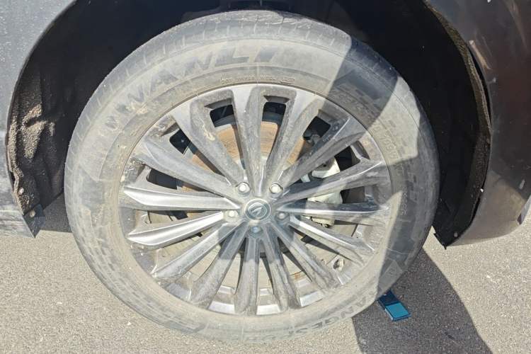 Used CHANGAN UNI-K 2021 2.0T Excellence Edition Right Front Wheel Hub