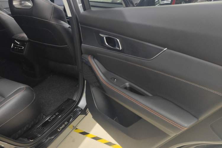 Used CHANGAN UNI-K 2021 2.0T Excellence Edition Right Rear Door Interior