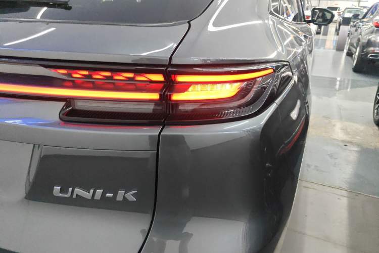 Used CHANGAN UNI-K 2021 2.0T Excellence Edition Right Rear Taillight