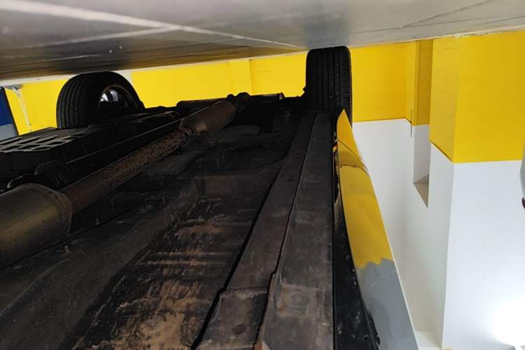 Used CHANGAN UNI-K 2021 2.0T All-Wheel Drive Prestige Version Right Side Sill