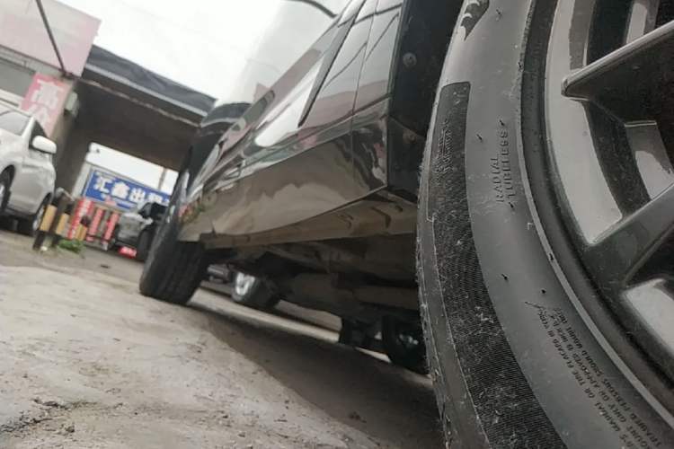 Used CHANGAN UNI-K 2021 2.0T Luxury Version Right Side Sill
