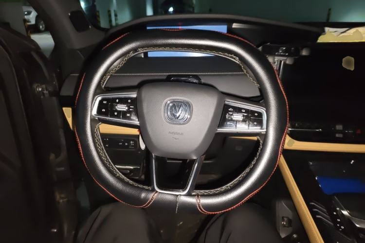 Used CHANGAN UNI-K 2021 2.0T Prestige Edition Steering Wheel