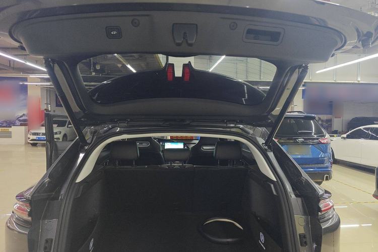 Used CHANGAN UNI-K 2021 2.0T Excellence Edition Trunk
