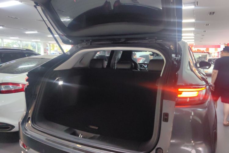 Used CHANGAN UNI-K 2021 2.0T Luxury Version Trunk