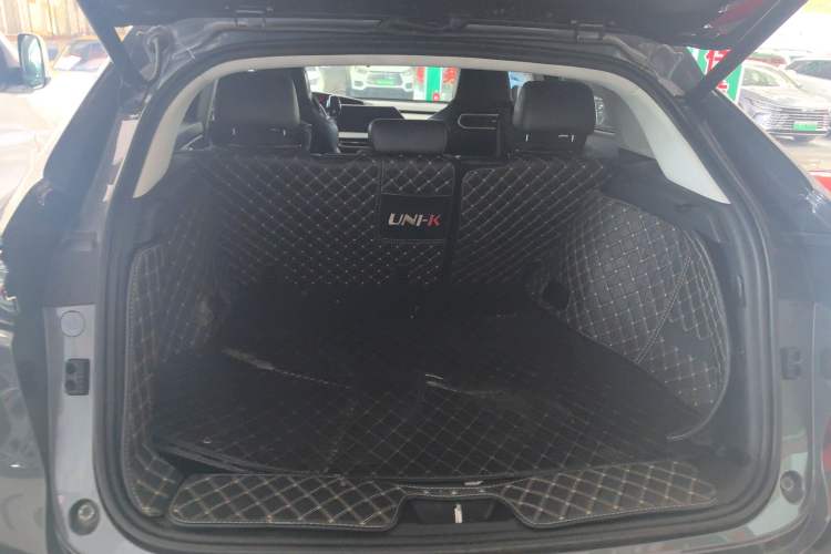 Used CHANGAN UNI-K 2021 2.0T Prestige Edition Trunk