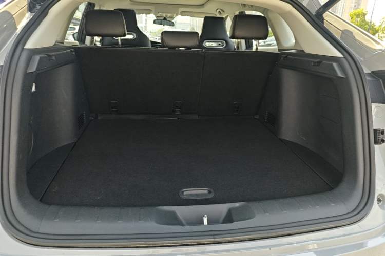 Used CHANGAN UNI-K 2021 2.0T Excellence Edition Trunk