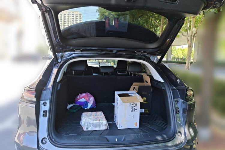 Used CHANGAN UNI-K 2021 2.0T Excellence Edition Trunk