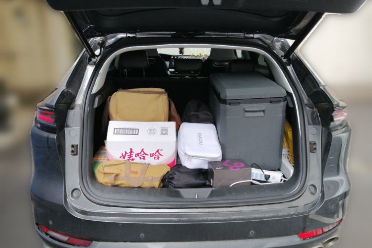 Used CHANGAN UNI-K 2021 2.0T Prestige Edition Trunk