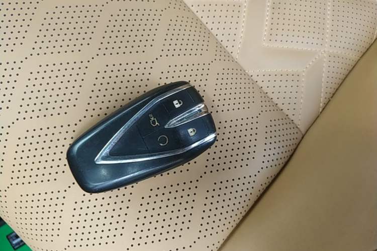 Used CHANGAN UNI-K 2021 2.0T Prestige Edition Vehicle Key