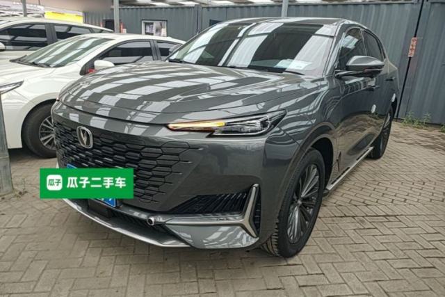Ojetý CHANGAN UNI-K 2021 2.0T Excellence Edition