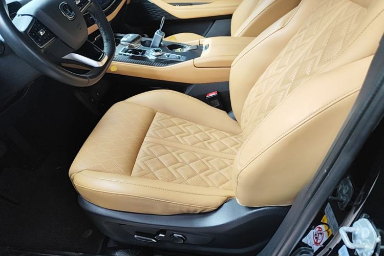 Used CHANGAN UNI-K 2021 2.0T All-Wheel Drive Prestige Version Left Front Seat