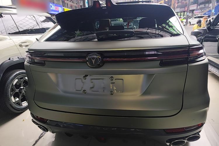 Used CHANGAN UNI-K 2021 2.0T All-Wheel Drive Prestige Version Rear