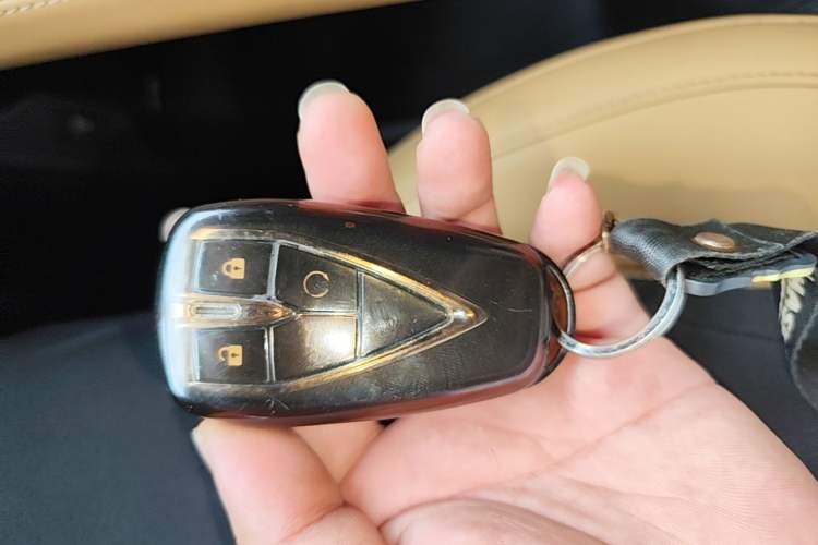 Used CHANGAN UNI-K 2021 2.0T All-Wheel Drive Prestige Version Vehicle Key
