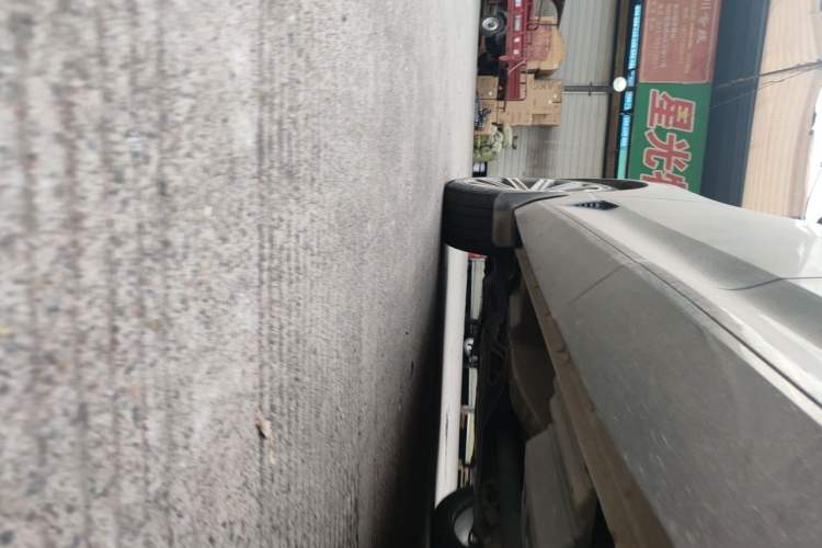 Used CHANGAN UNI-K 2021 2.0T All-Wheel Drive Prestige Version Chassis Rear Left