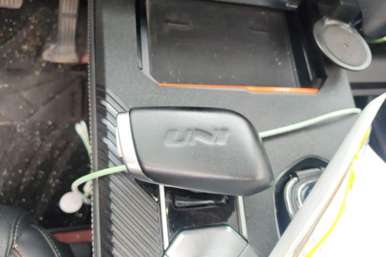 Used CHANGAN UNI-K 2021 2.0T Prestige Edition Gear Lever