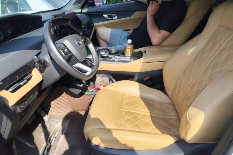 Used CHANGAN UNI-K 2021 2.0T All-Wheel Drive Prestige Version Left Front Seat