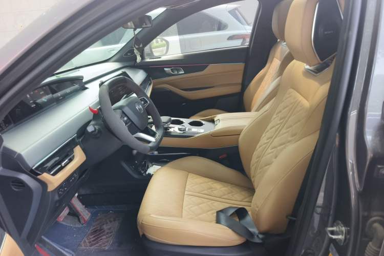 Used CHANGAN UNI-K 2021 2.0T All-Wheel Drive Prestige Version Left Front Seat