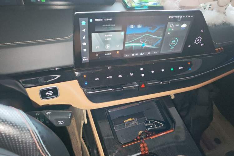 Used CHANGAN UNI-K 2021 2.0T Prestige Edition Audio And AC Panel