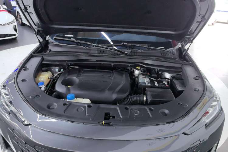Used CHANGAN UNI-K 2021 2.0T Prestige Edition Engine Bay