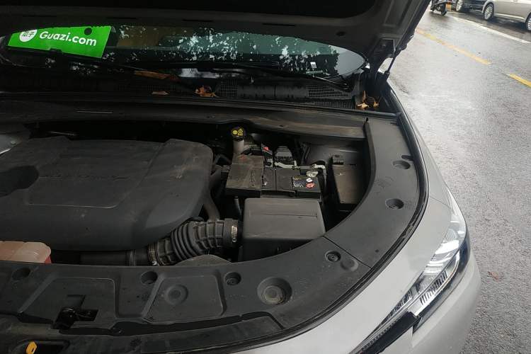 Used CHANGAN UNI-K 2021 2.0T Prestige Edition Engine Bay Left