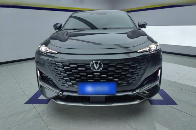 Used CHANGAN UNI-K 2021 2.0T Prestige Edition Front