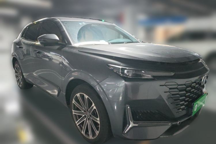 Used CHANGAN UNI-K 2021 2.0T Prestige Edition Front Right 45 Deg