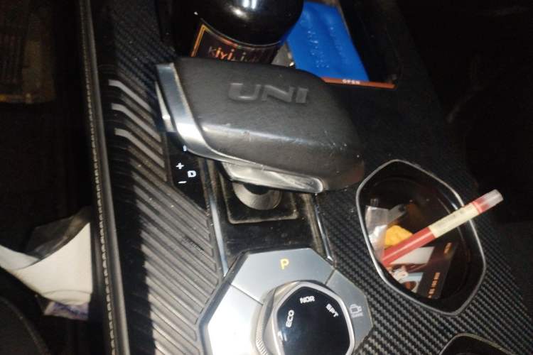 Used CHANGAN UNI-K 2021 2.0T Prestige Edition Gear Lever