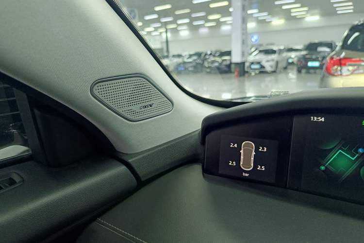 Used CHANGAN UNI-K 2021 2.0T Excellence Edition Interior 1