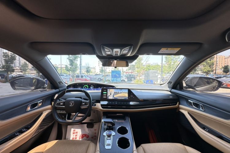 Used CHANGAN UNI-K 2021 2.0T Prestige Edition Interior 10