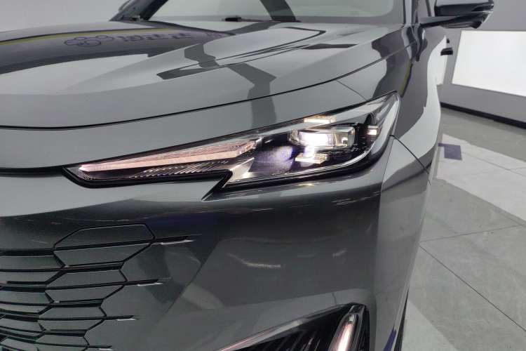 Used CHANGAN UNI-K 2021 2.0T Prestige Edition Left Front Headlight