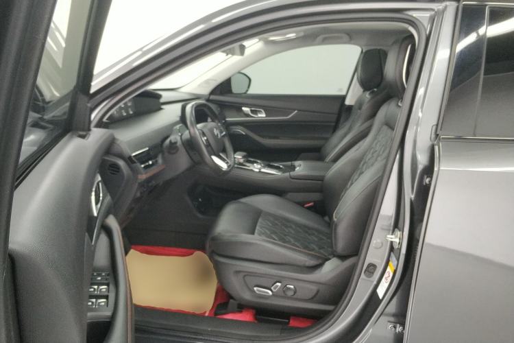 Used CHANGAN UNI-K 2021 2.0T All-Wheel Drive Prestige Version Left Front Seat