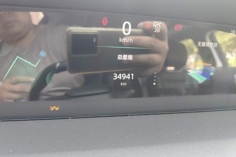 Used CHANGAN UNI-K 2021 2.0T Excellence Edition Odometer Close Up