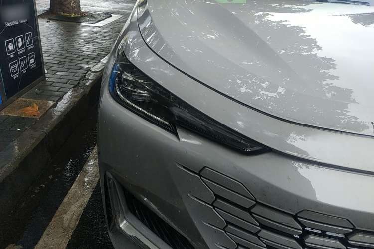 Used CHANGAN UNI-K 2021 2.0T Prestige Edition Right Front Headlight