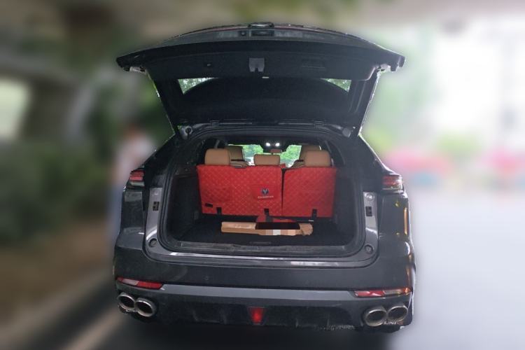 Used CHANGAN UNI-K 2021 2.0T Prestige Edition Trunk