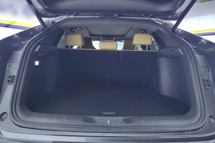 Used CHANGAN UNI-K 2021 2.0T Prestige Edition Trunk