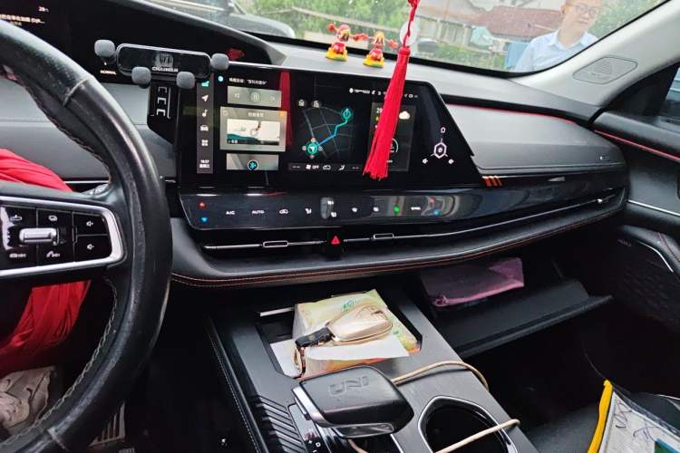 Used CHANGAN UNI-K 2021 2.0T Prestige Edition Audio And AC Panel