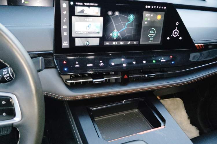 Used CHANGAN UNI-K 2021 2.0T Excellence Edition Audio And AC Panel