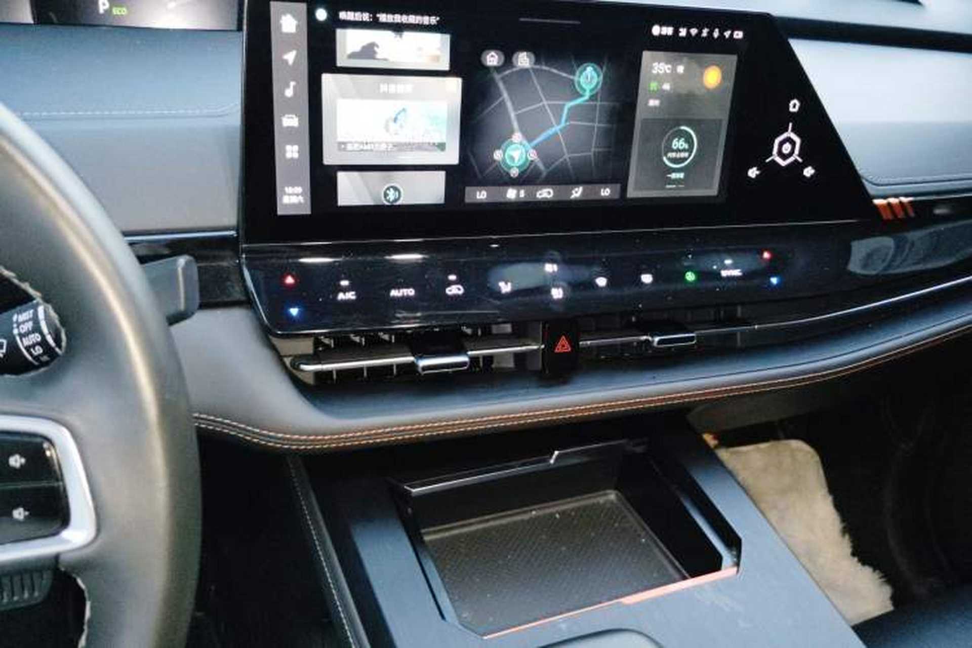 Used CHANGAN UNI-K 2021 2.0T Excellence Edition Audio And AC Panel