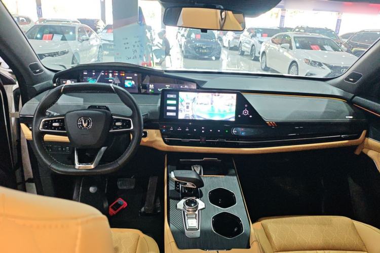 Used CHANGAN UNI-K 2021 2.0T Prestige Edition Center Console