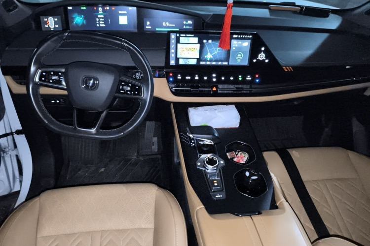 Used CHANGAN UNI-K 2021 2.0T Excellence Edition Center Console