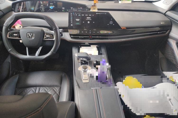 Used CHANGAN UNI-K 2021 2.0T Excellence Edition Center Console