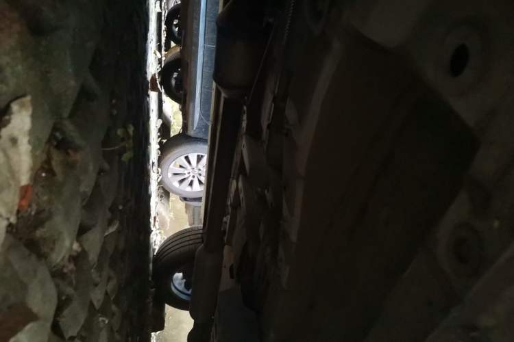 Used CHANGAN UNI-K 2021 2.0T Excellence Edition Chassis Front Left
