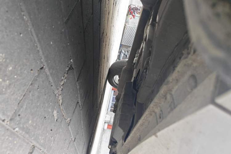 Used CHANGAN UNI-K 2021 2.0T Prestige Edition Chassis Front Left