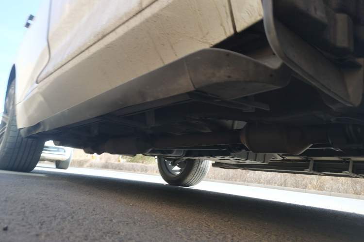 Used CHANGAN UNI-K 2021 2.0T All-Wheel Drive Prestige Version Chassis Front Right