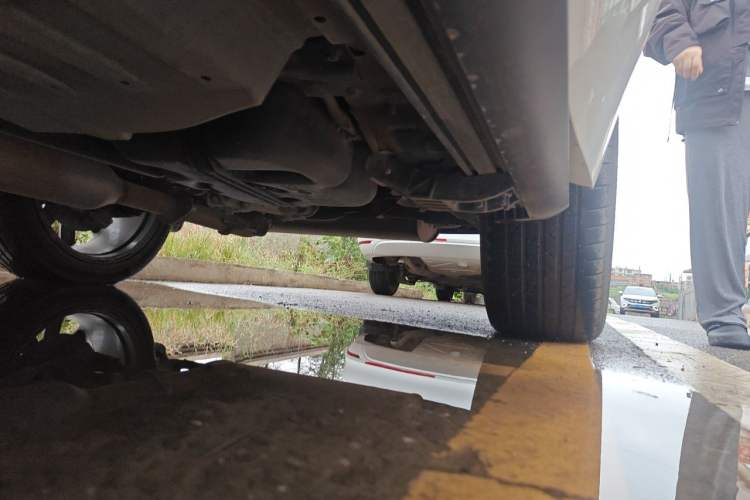 Used CHANGAN UNI-K 2021 2.0T All-Wheel Drive Prestige Version Chassis Rear Left
