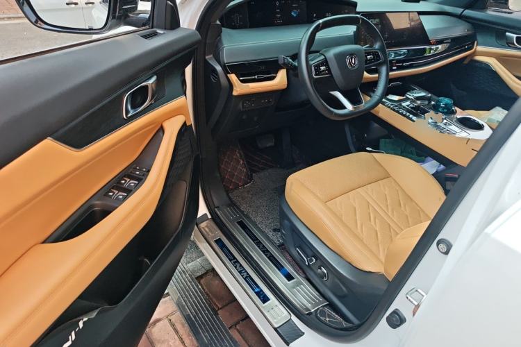 Used CHANGAN UNI-K 2021 2.0T Excellence Edition Driver Seat