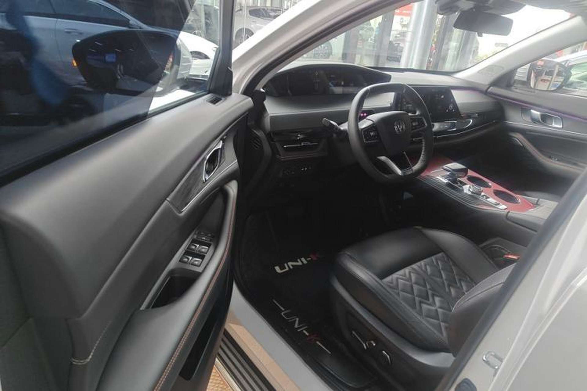 Used CHANGAN UNI-K 2021 2.0T Prestige Edition Driver Seat
