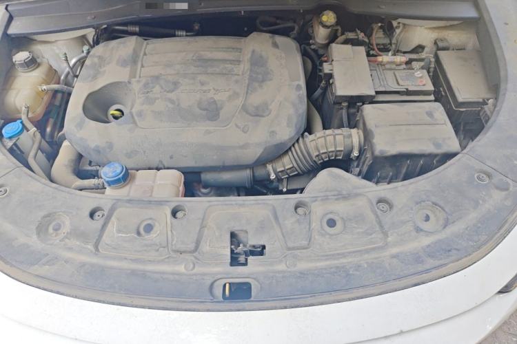 Used CHANGAN UNI-K 2021 2.0T All-Wheel Drive Prestige Version Engine Bay