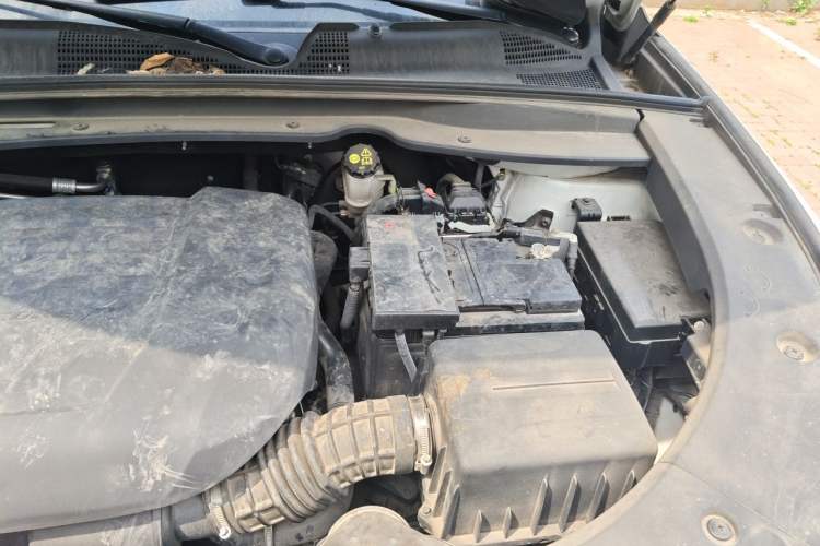 Used CHANGAN UNI-K 2021 2.0T Excellence Edition Engine Bay Left